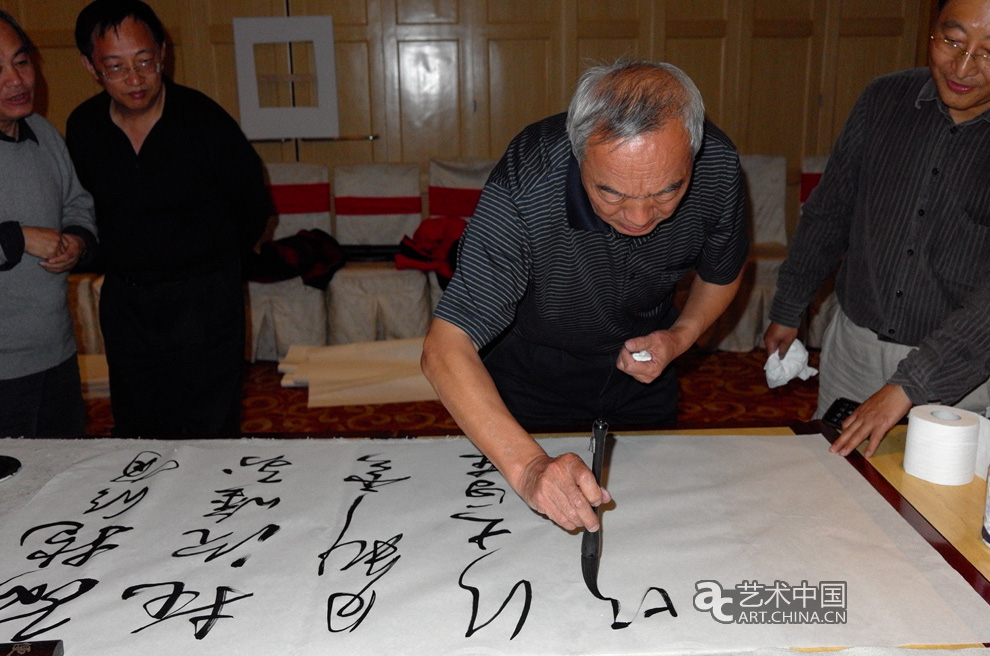 第二屆中外藝術家黃山對話--文化中國夢,第二屆中外藝術家黃山對話,文化中國夢,第二屆,中外藝術家黃山對話,中外藝術家黃山寫生,藝術中國寫生,藝術中國活動